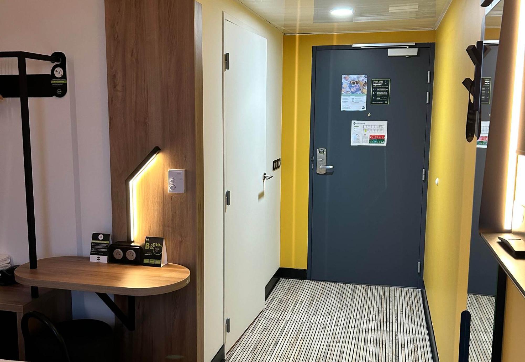 B&B Hotel Cergy Saint-Christophe Gare Exterior photo